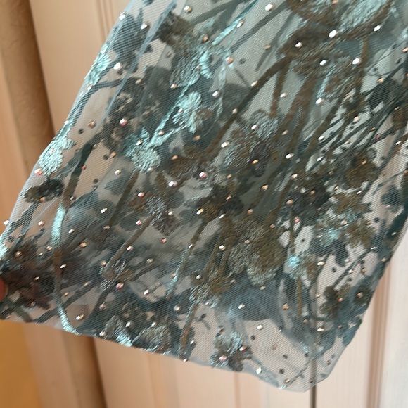 Brand new Mac Duggal dress. Seafoam bluish green, long sleeves. - Picture 6 of 16